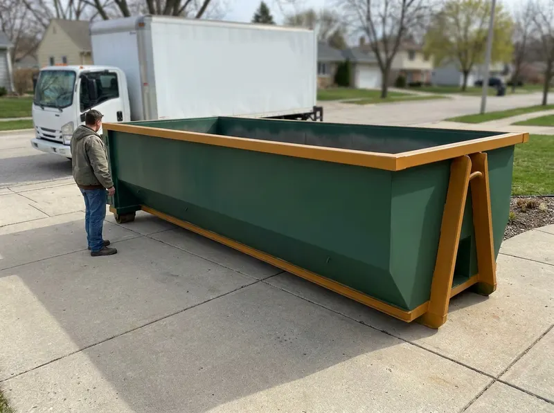 40-Yard Dumpster Rental in Milwaukee, WI